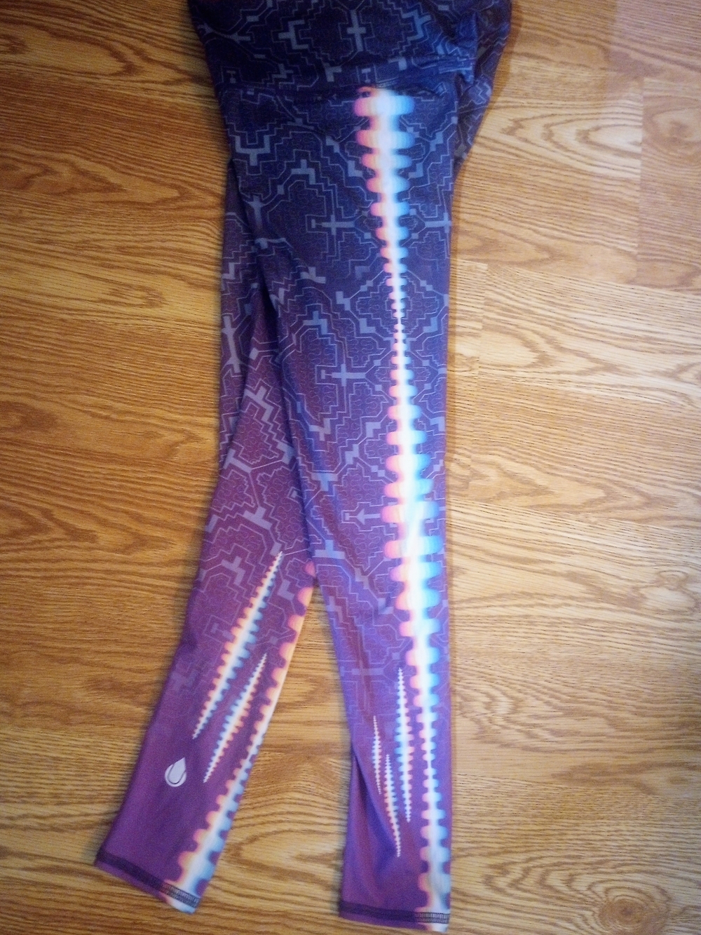 Purple Geometric Shipino And Rainbow Tie-Dye Active Leggings